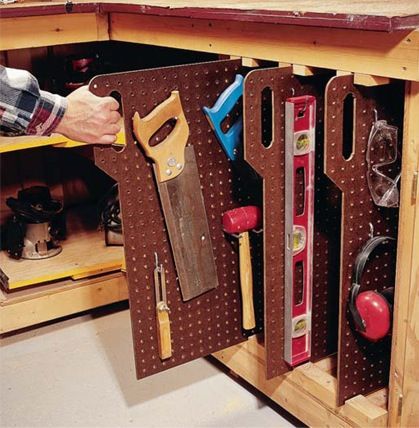 Tips to Create a Simple Garage Workshop  Rangement garage, Astuce rangement,  Etagere rangement garage
